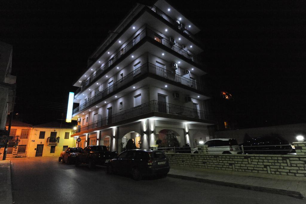 Ceragio Hotel & Apartments Tripoli Zewnętrze zdjęcie