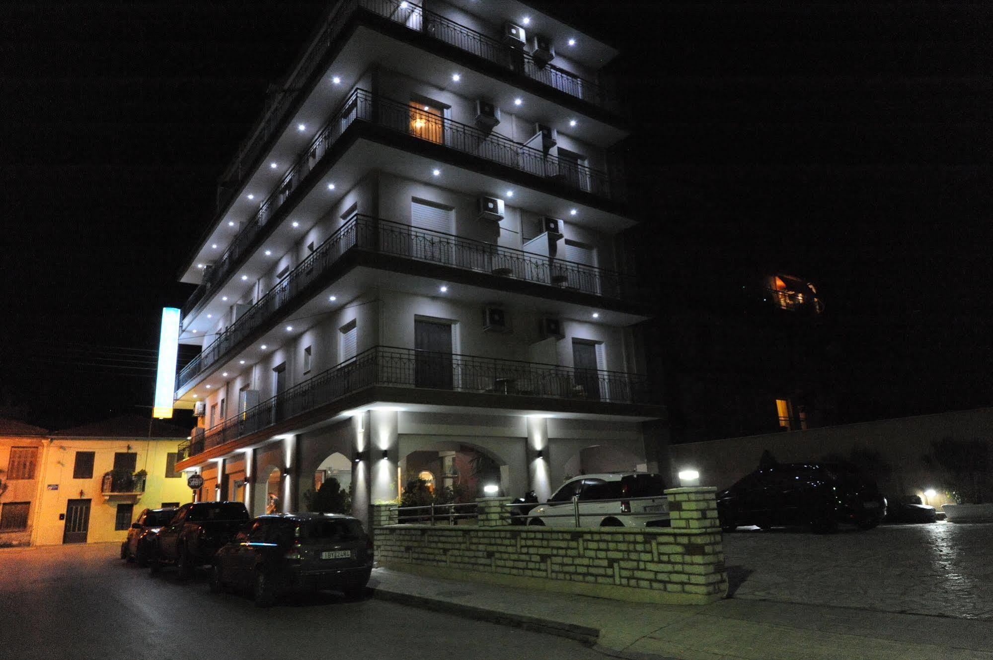 Ceragio Hotel & Apartments Tripoli Zewnętrze zdjęcie